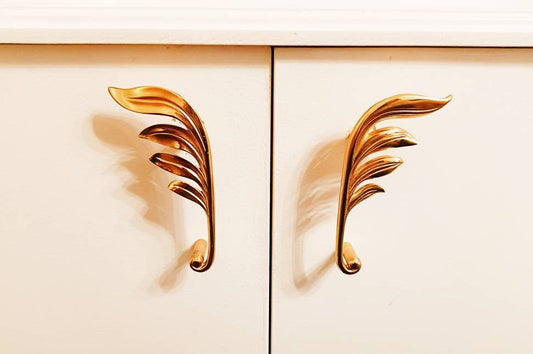 A pair of brass willow branch door handles/botanical drawer handles/wardrobe handles/art nouveau drawer pulls/matching set of cabinet pulls
