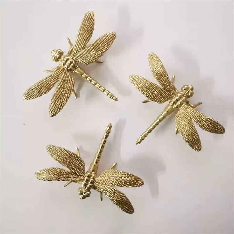 Gold brass dragonfly cabinet pull/dragonflies drawer knob/dragonfly drawer handle/brass furniture hardware/home improvement/unique handle